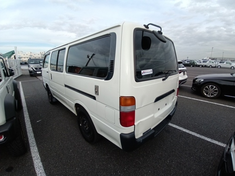 HIACE VAN