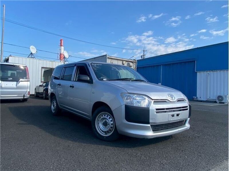 TOYOTA PROBOX VAN