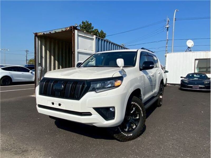 TOYOTA LAND CRUISER PRADO