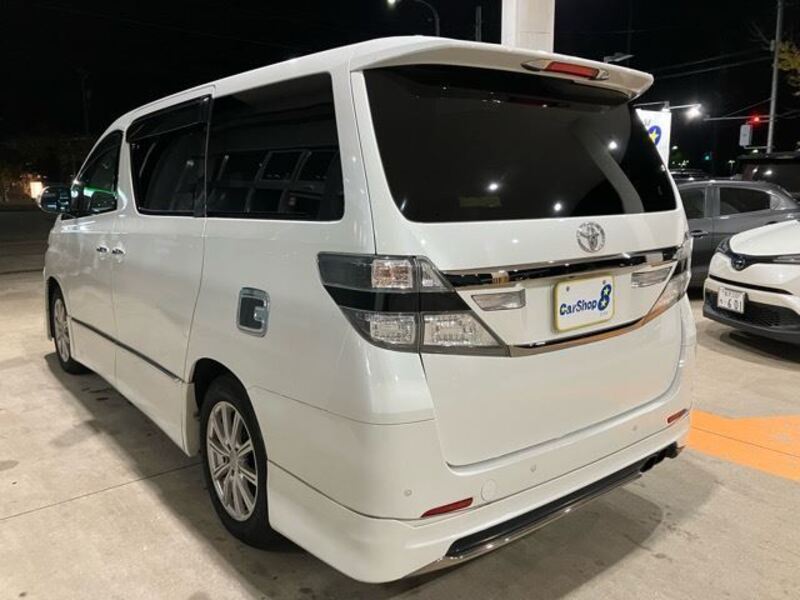 VELLFIRE