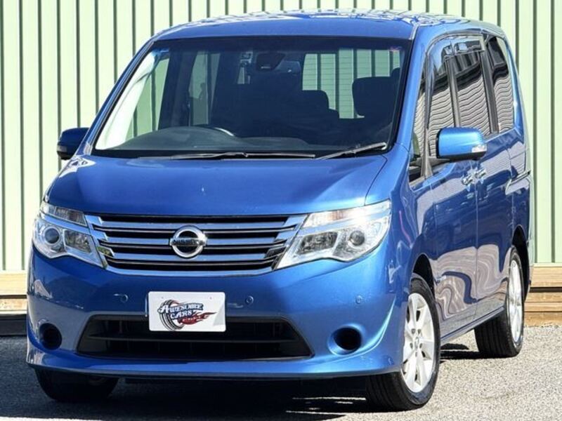 NISSAN SERENA