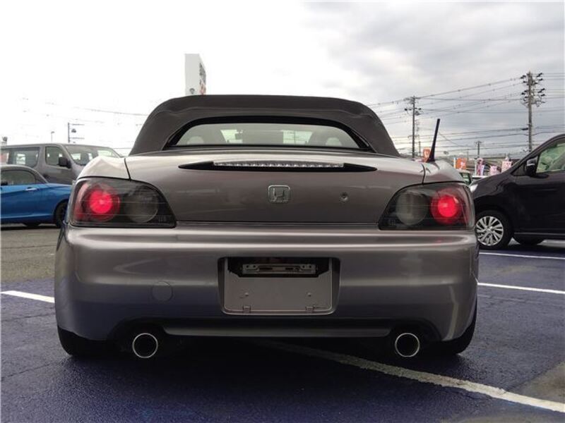 S2000