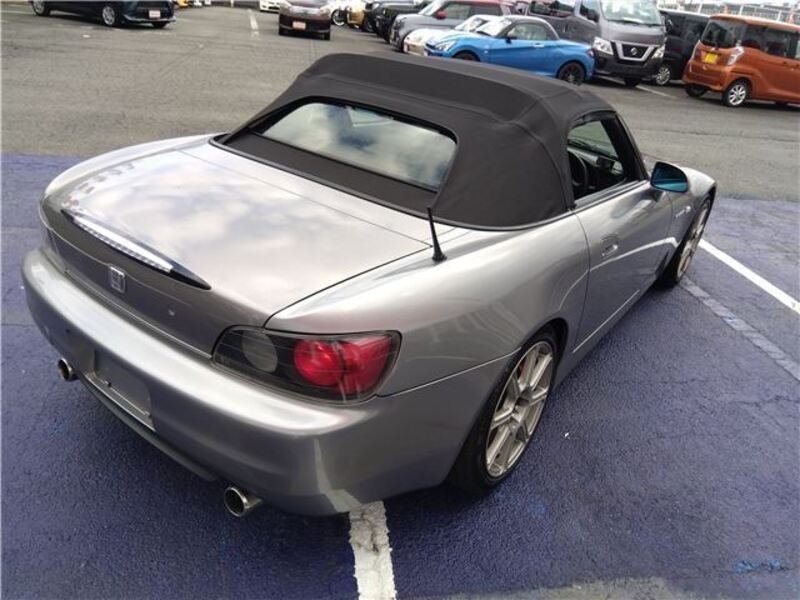 S2000