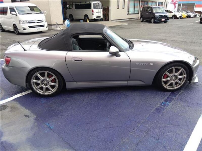 S2000