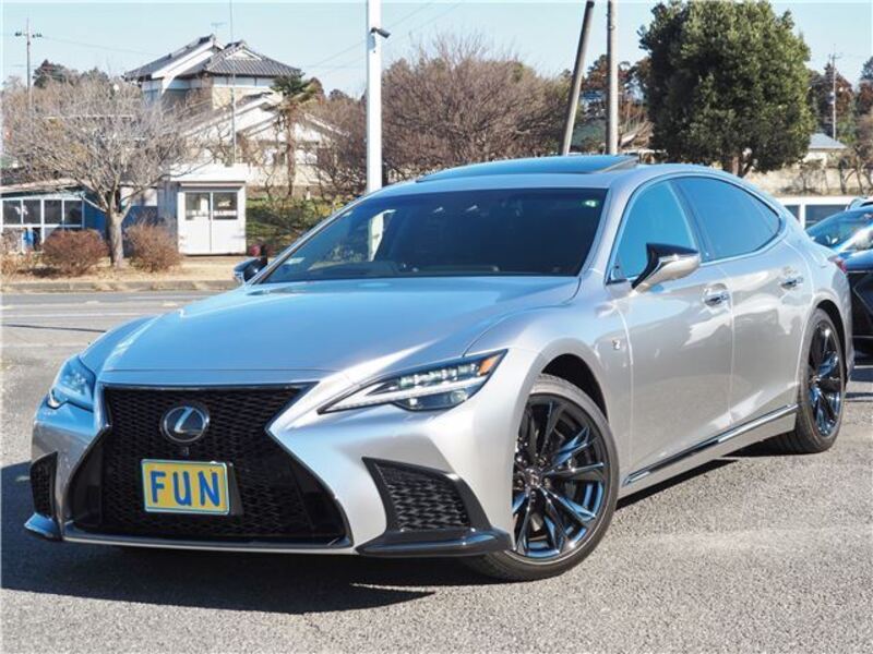 LEXUS LS