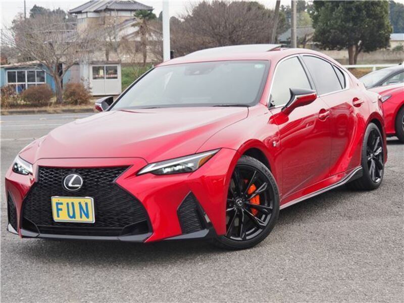 LEXUS IS