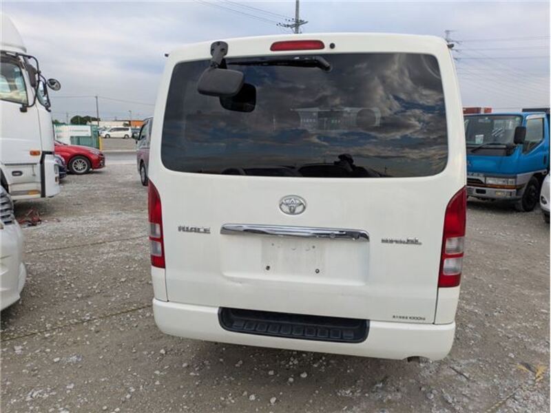 HIACE VAN