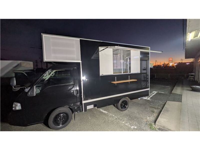 NISSAN VANETTE TRUCK