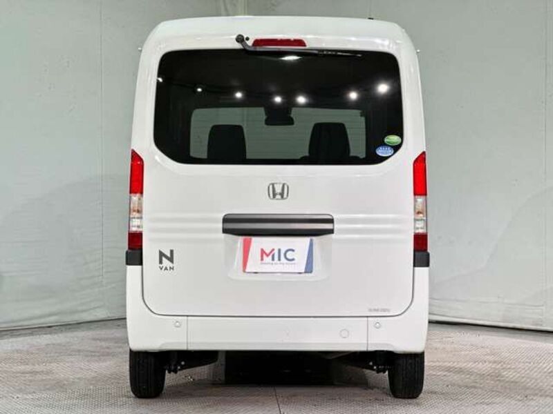 N-VAN