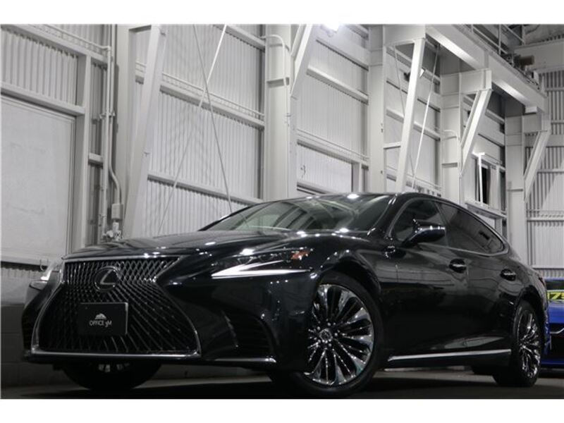 LEXUS LS
