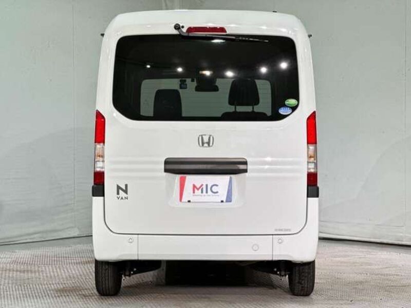 N-VAN