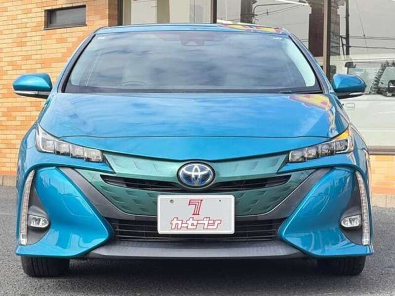 PRIUS PHV