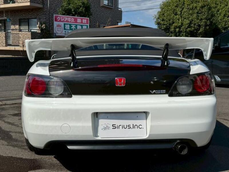 S2000