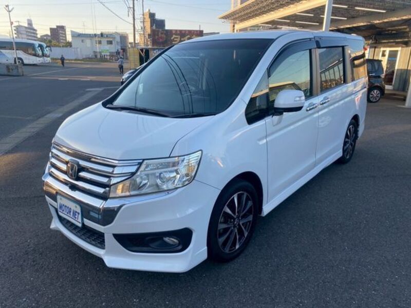 HONDA STEPWAGON SPADA