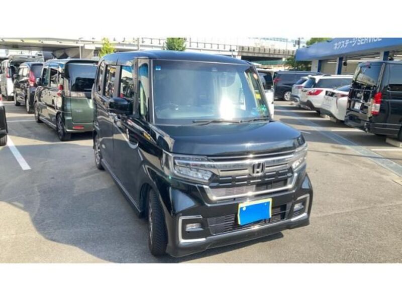 HONDA N BOX CUSTOM