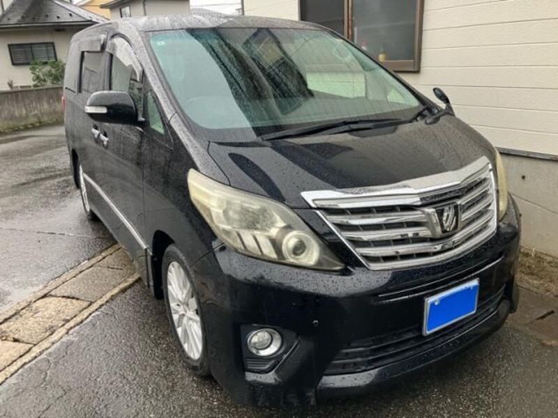 TOYOTA ALPHARD