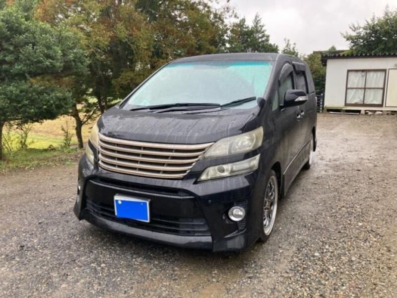 TOYOTA VELLFIRE