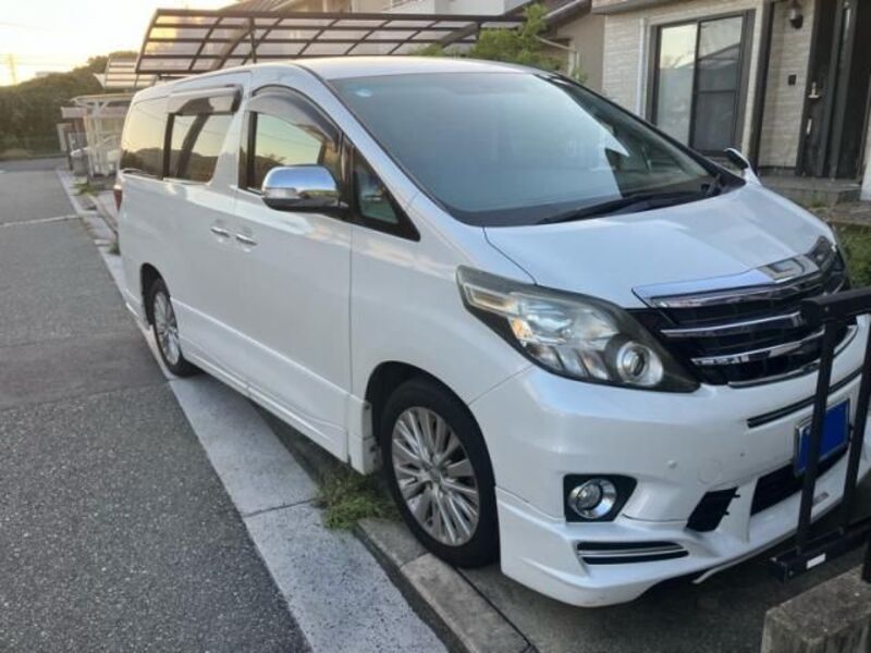 TOYOTA ALPHARD