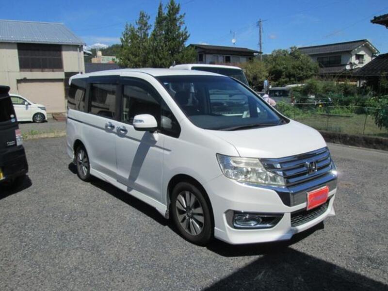HONDA STEPWAGON SPADA
