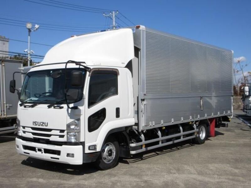 ISUZU FORWARD