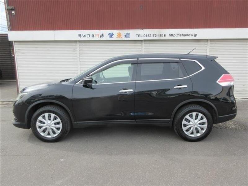X-TRAIL