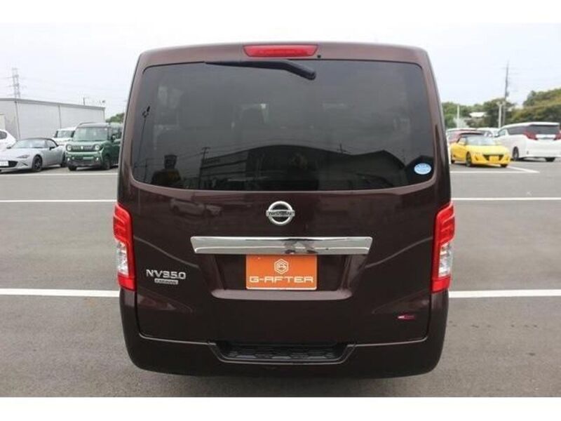 NV350 CARAVAN WAGON