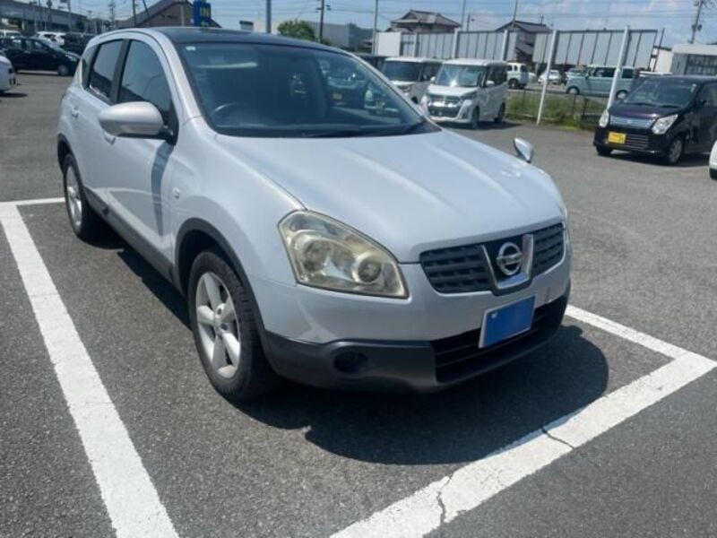 NISSAN DUALIS