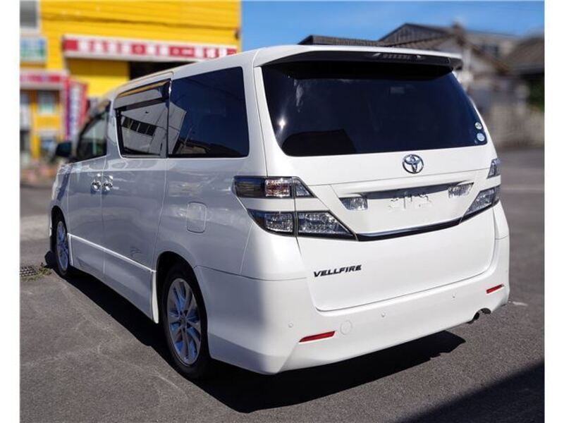 VELLFIRE