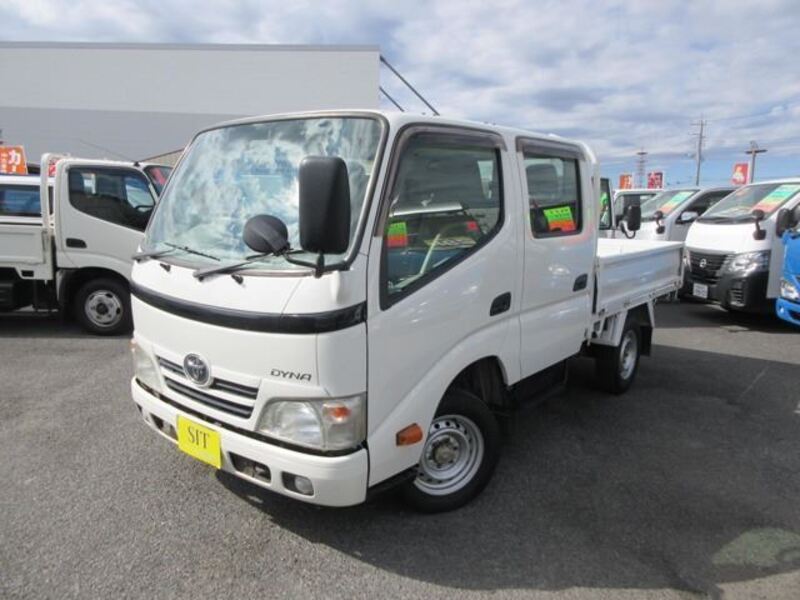 TOYOTA DYNA