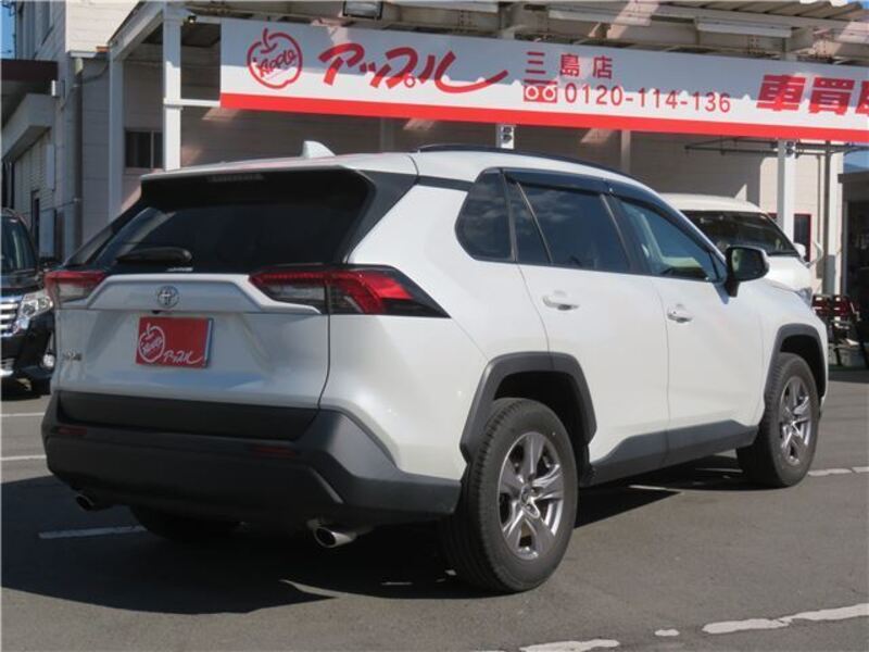 RAV4