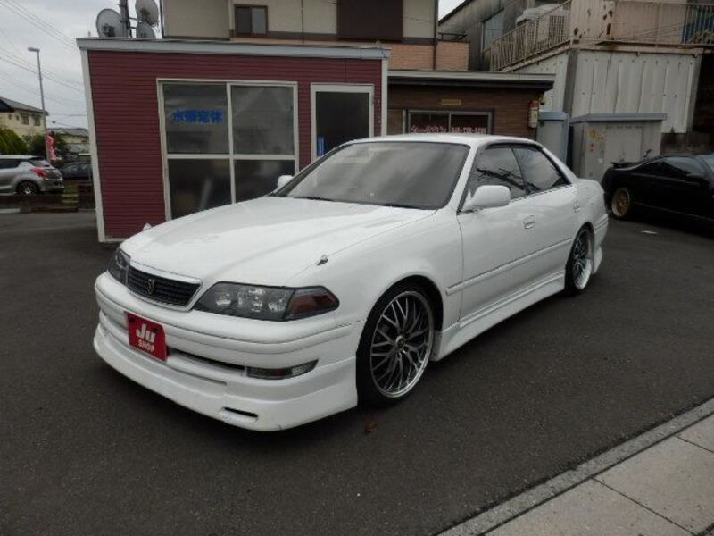 TOYOTA MARK II