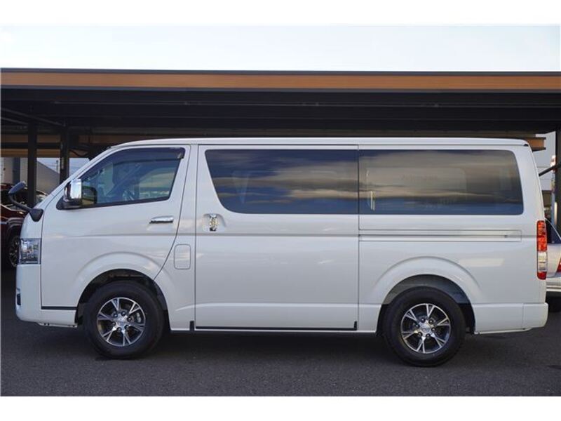 HIACE
