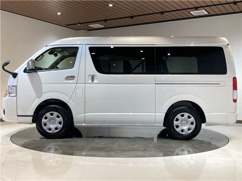 HIACE