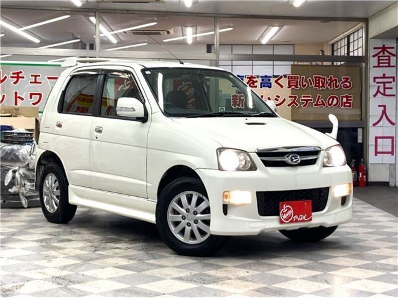 DAIHATSU TERIOS KID