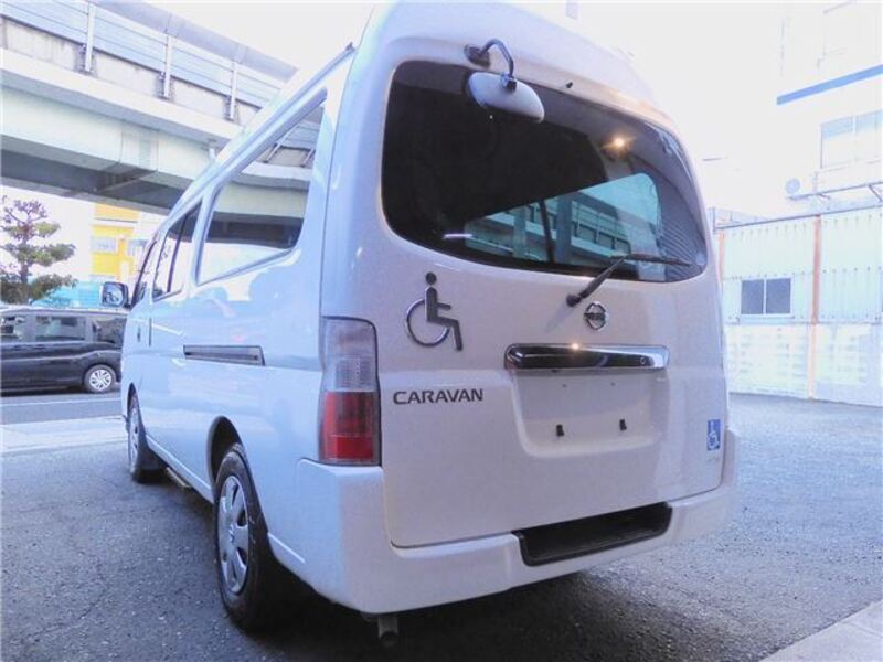 CARAVAN BUS