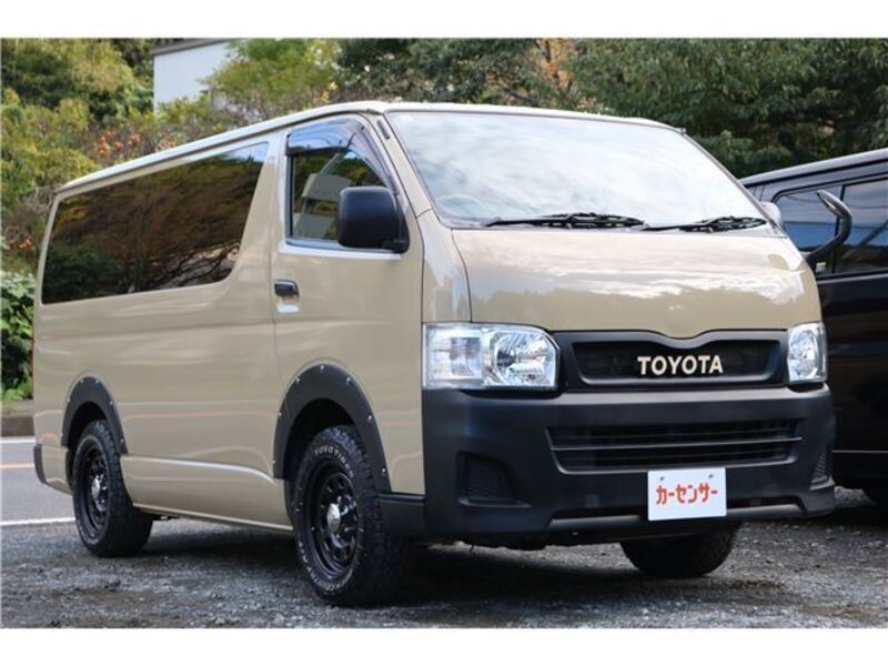 HIACE VAN