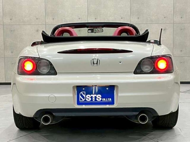 S2000