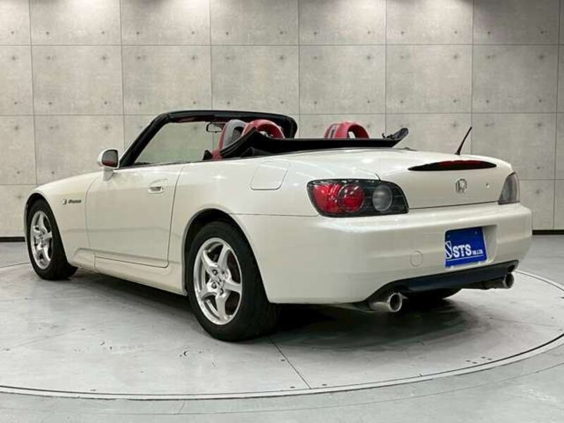 S2000