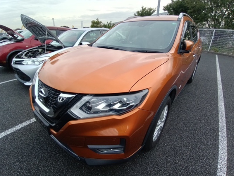 NISSAN X-TRAIL