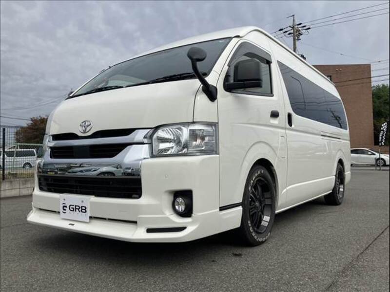 HIACE VAN