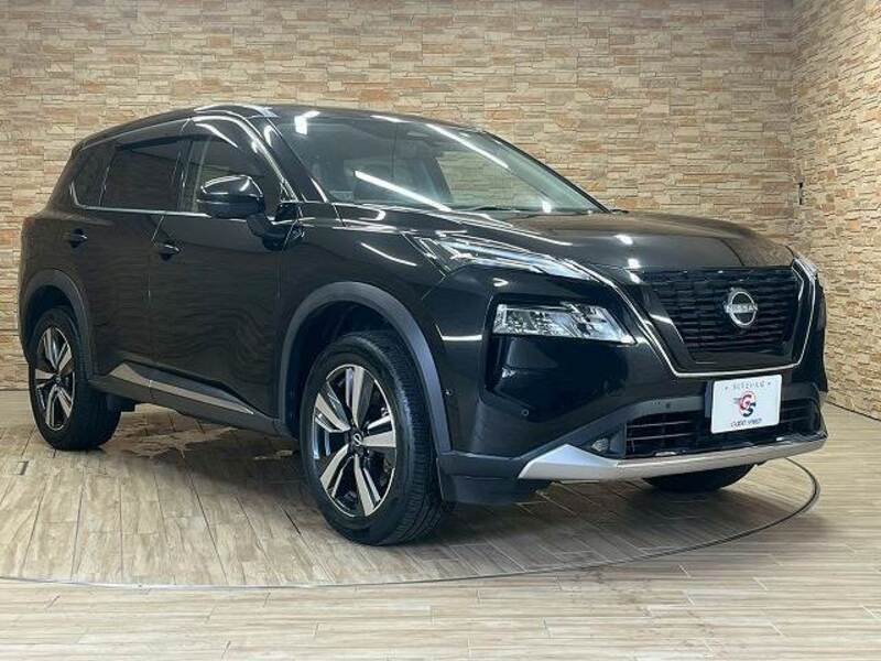 X-TRAIL