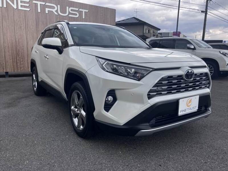 RAV4