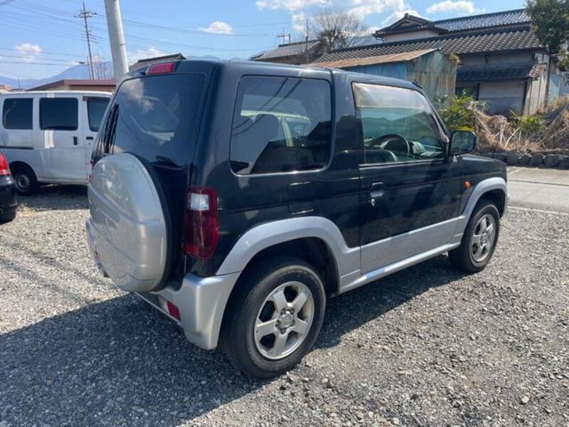 PAJERO MINI