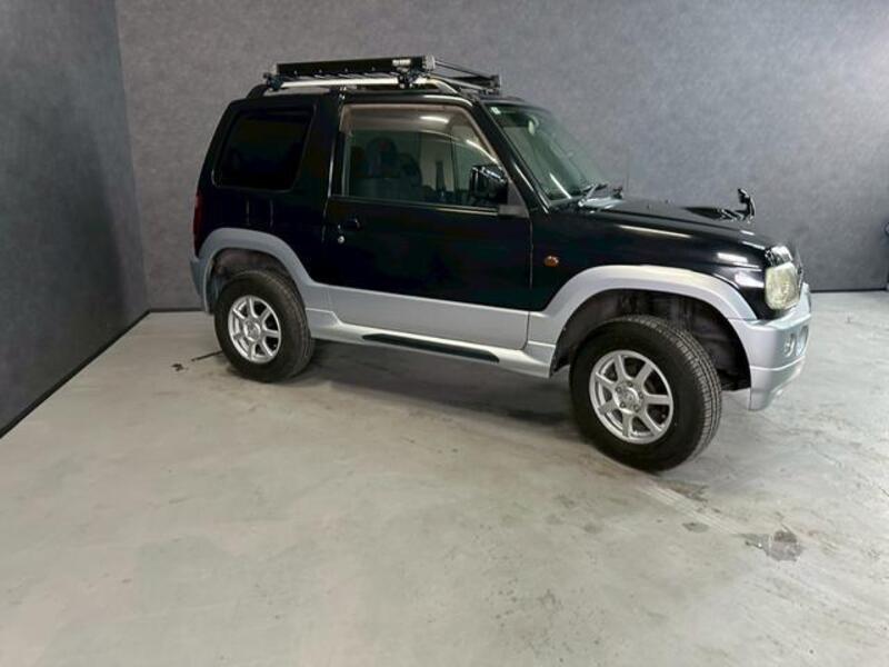 PAJERO MINI
