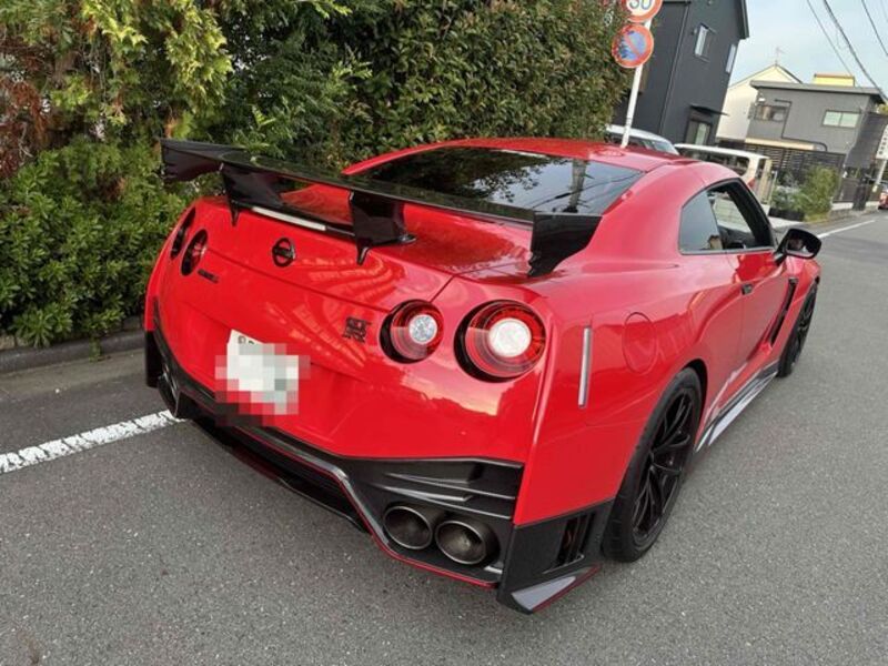 GT-R