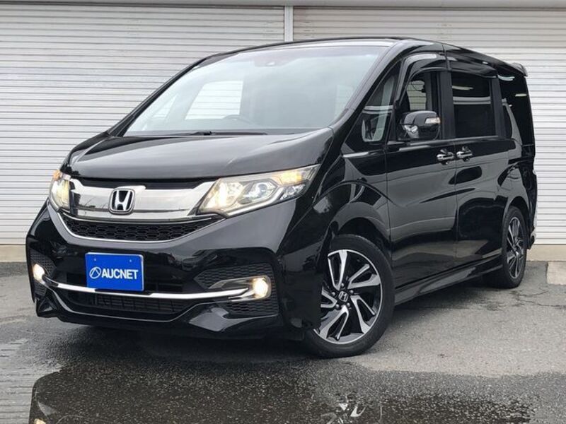 HONDA STEPWAGON SPADA