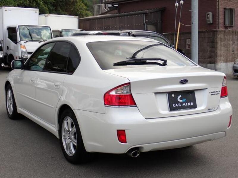 LEGACY B4