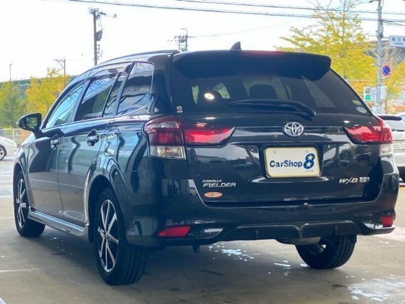 COROLLA FIELDER