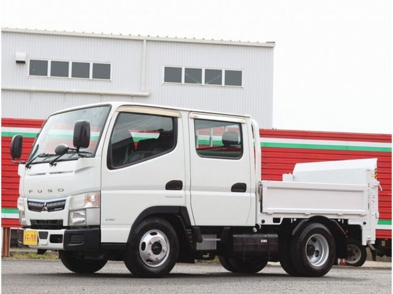 MITSUBISHI CANTER