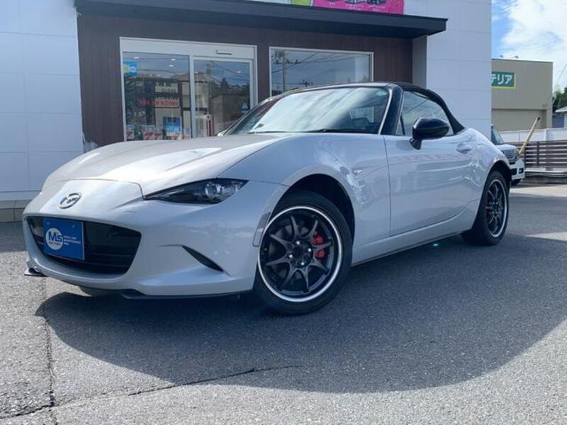 MAZDA ROADSTER